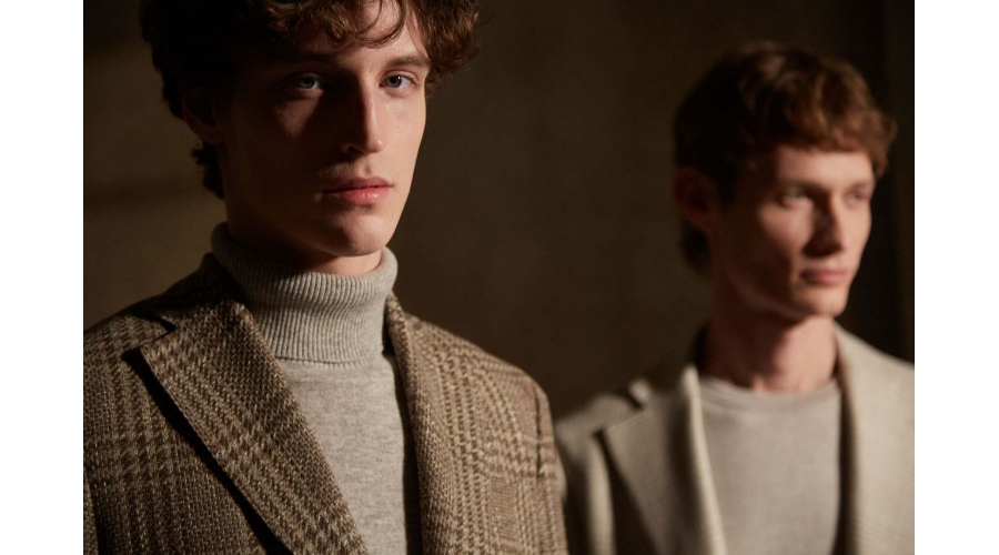 结婚西装定制还是买成衣？